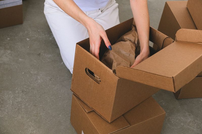 Rückpacken in den Standardkarton
